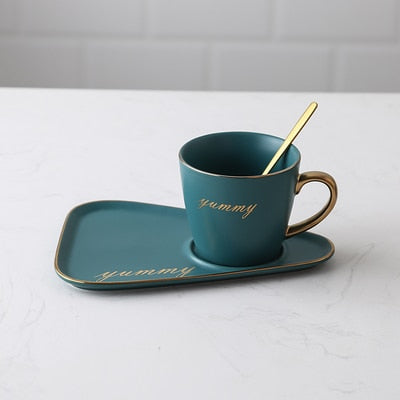 Creative Porcelain Coffee Cup w Tray with Spoon